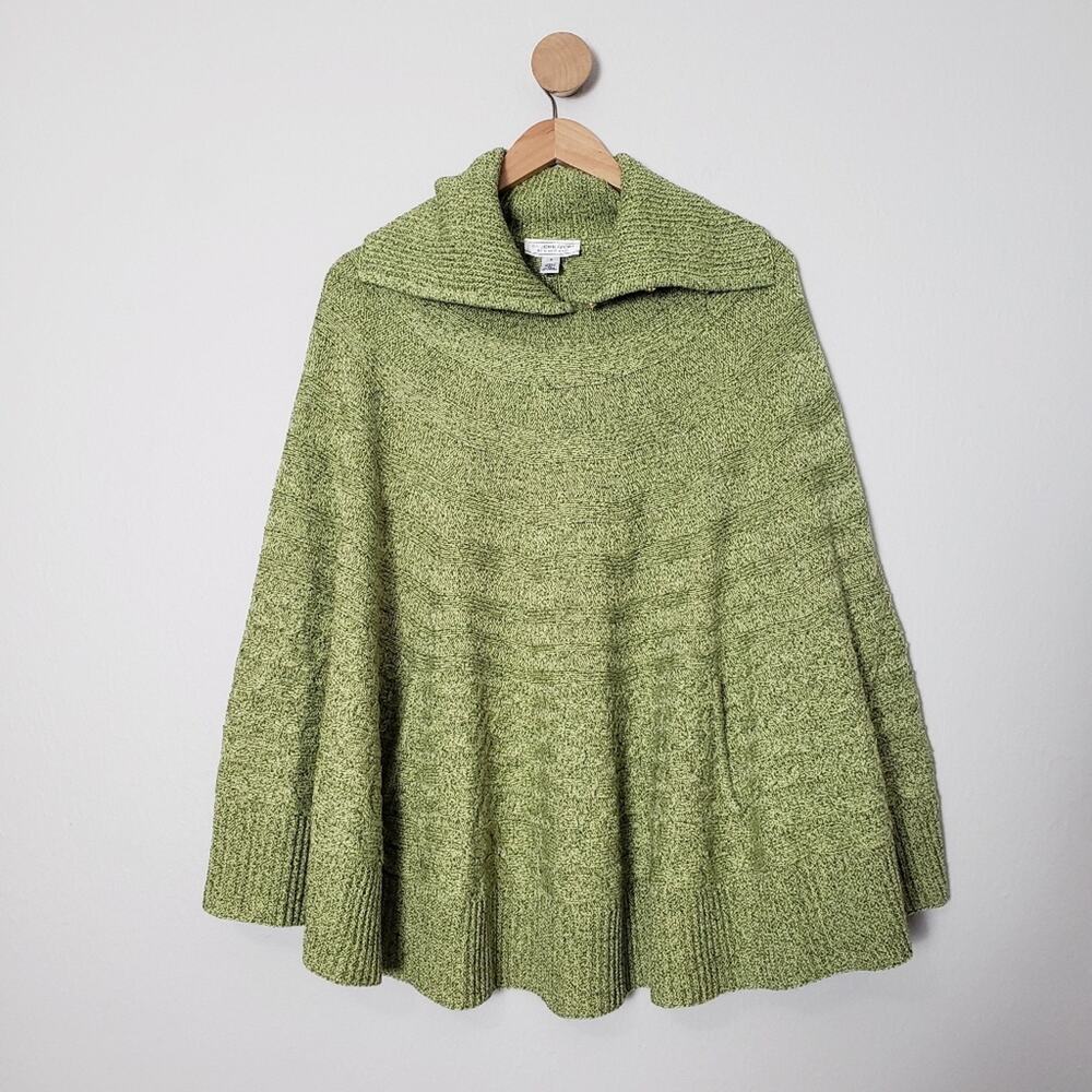 St. John Sport Forest Green Wool Cable Knit Mockneck Poncho Sweater Small